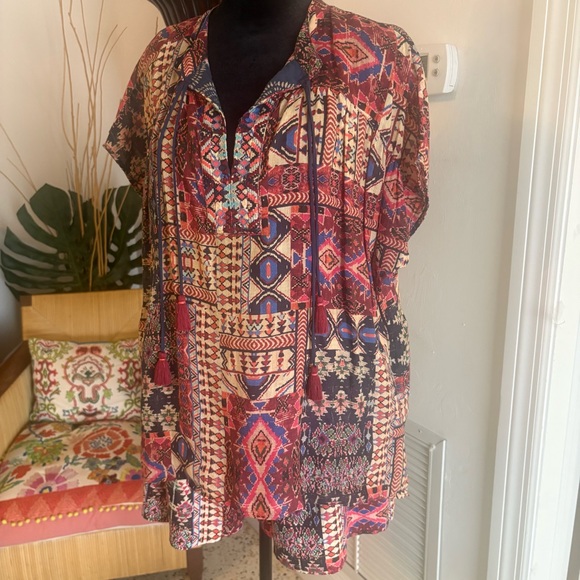 JOHNNY WAS Workshop Linen SET! Shorts & Top! Burgundy Tribal Print! Excellent. M - Picture 5 of 15